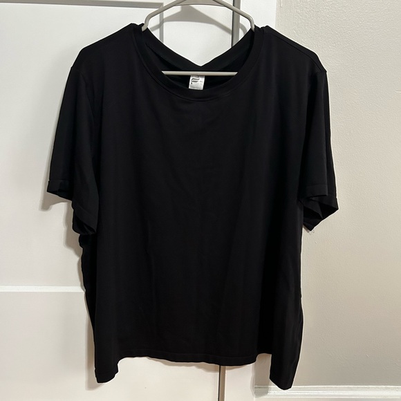 Fabletics Tech Short Sleeve Top - Picture 1 of 3